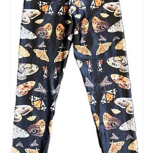 Women's Insect Print Leggings - Black and Brown